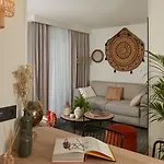 Pepper & Paper Apart Otel 4*