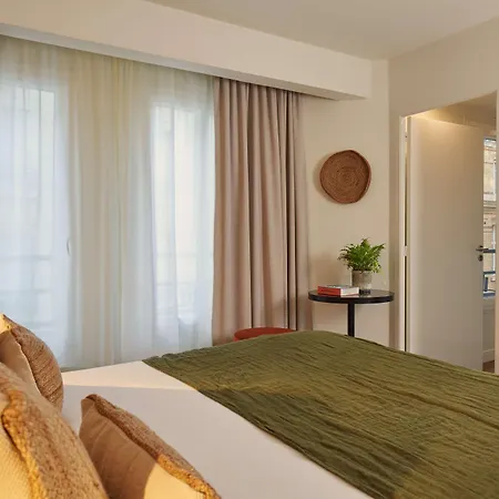 Aparthotel Pepper & Paper 4*