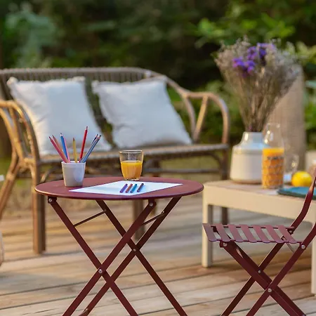 מלון דירות Pepper & Paper