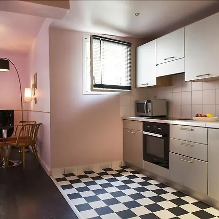 מלון דירות Pepper & Paper