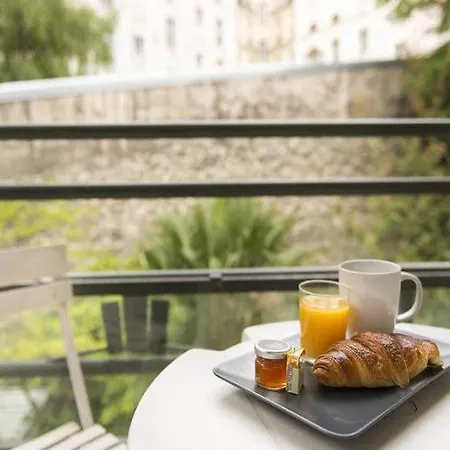Pepper & Paper Aparthotel 4*
